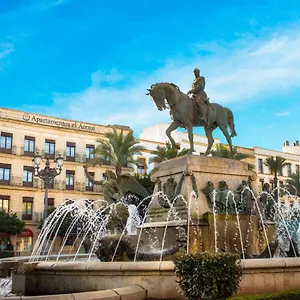 https://apartamentos-arenal.es-andalucia.com