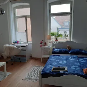  Privatunterkunft Schönes Zimmer In City